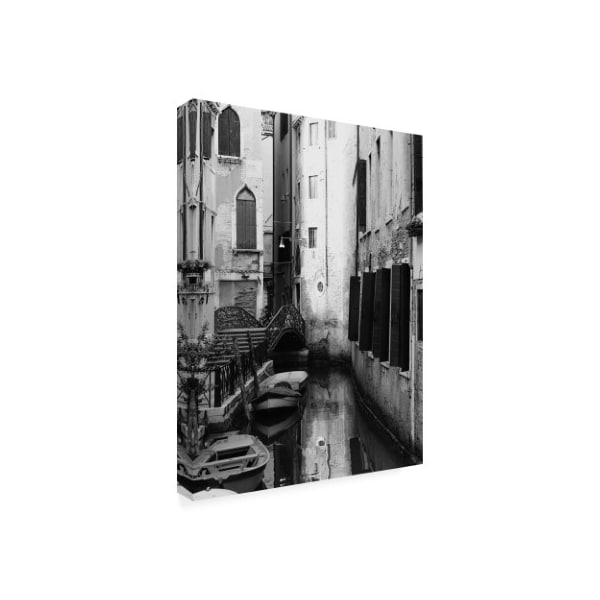 Design Fabrikken 'In Venice Fabrikken' Canvas Art,24x32